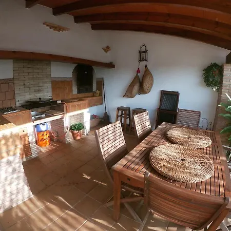 Ca Masia Con Piscina Y Barbacoa アパート *